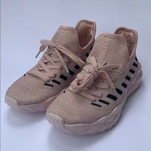 Madden girl Radly color blush FAB 7